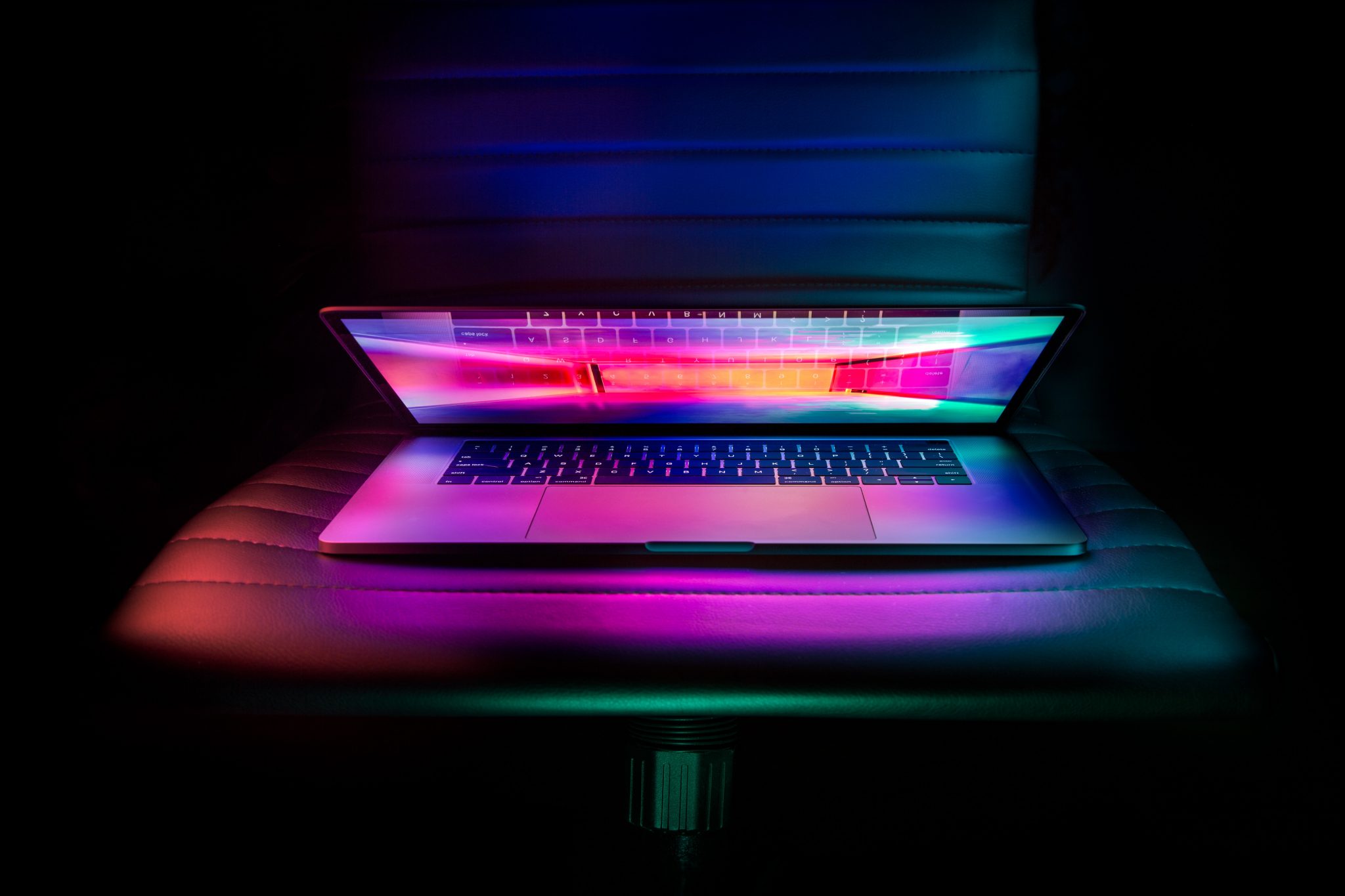 ash-edmonds-510566-unsplash